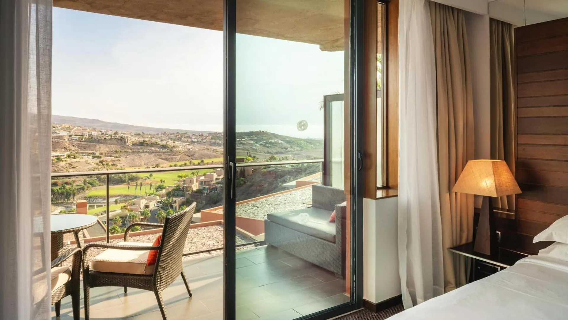 Salobre Hotel Resort & Serenity Маспаломас