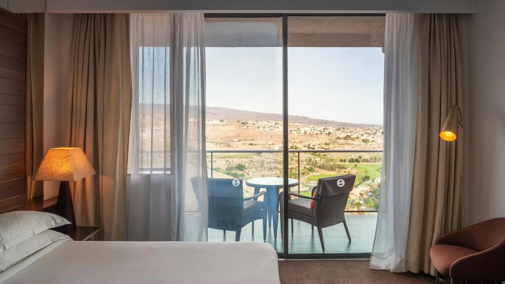 Salobre Hotel Resort & Serenity Маспаломас