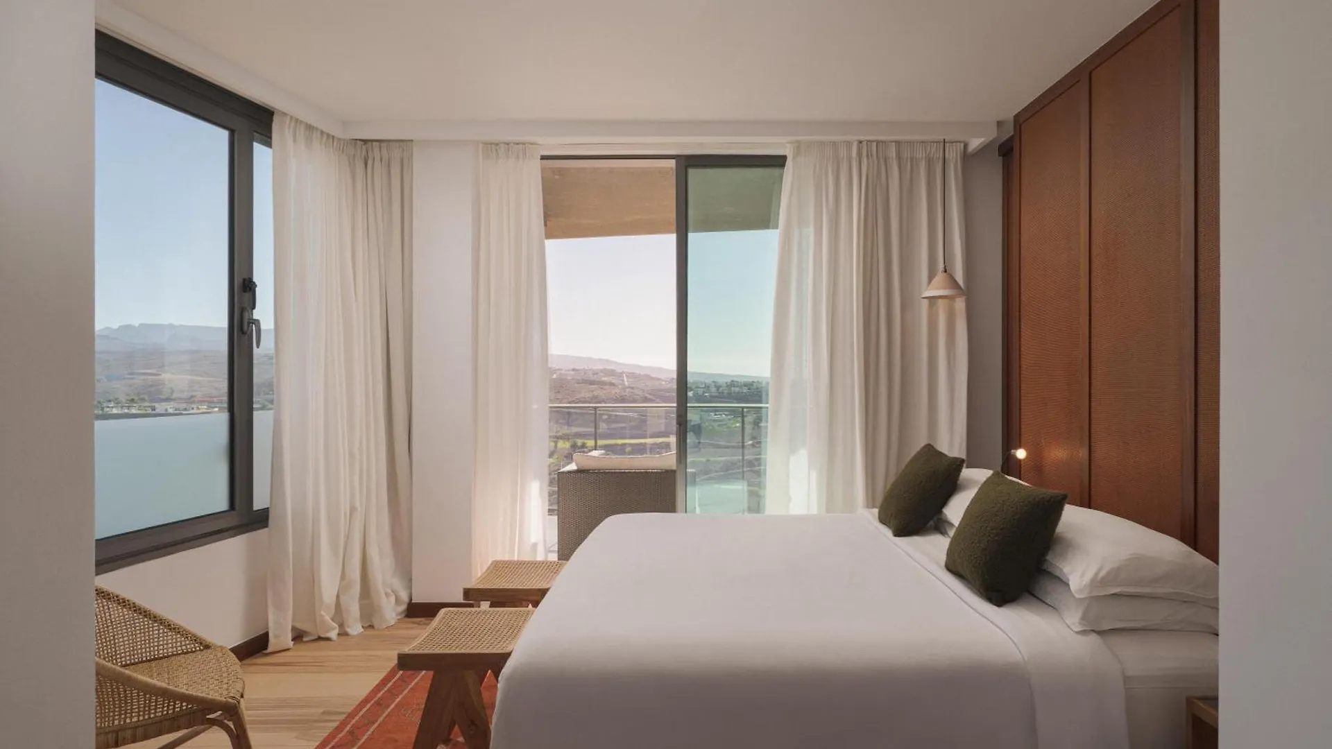 *****  Salobre Hotel Resort & Serenity Маспаломас Испания